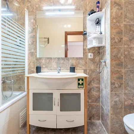 Bright 1 Bdr Flat With Pool & Balcony By Lovelystay Lägenhet Portimão