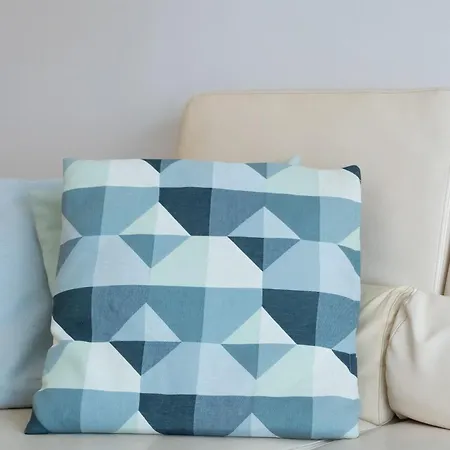 Bright 1 Bdr Flat With Pool & Balcony By Lovelystay * Portimão